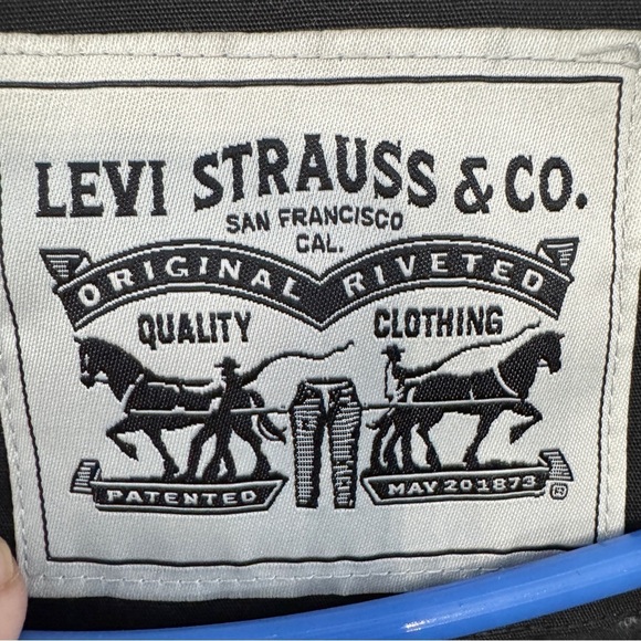 Levi’s Men’s M Black Gray Puffer Jacket Sherpa Collar Lined Winter Coat - Picture 10 of 11